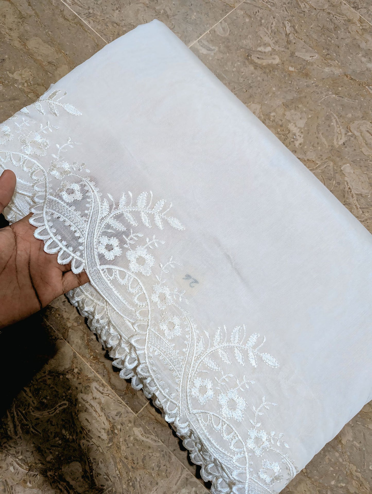 White Voile Lawn Scallop Dupatta with White Viscose Embroidery – Dyeable