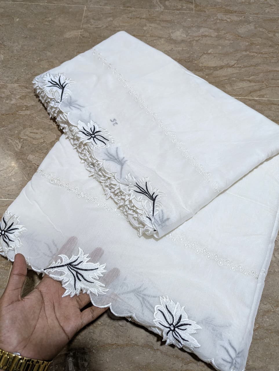 White Voile Lawn Scallop Dupatta with White & Black Two-Tone Embroidery – Dyeable