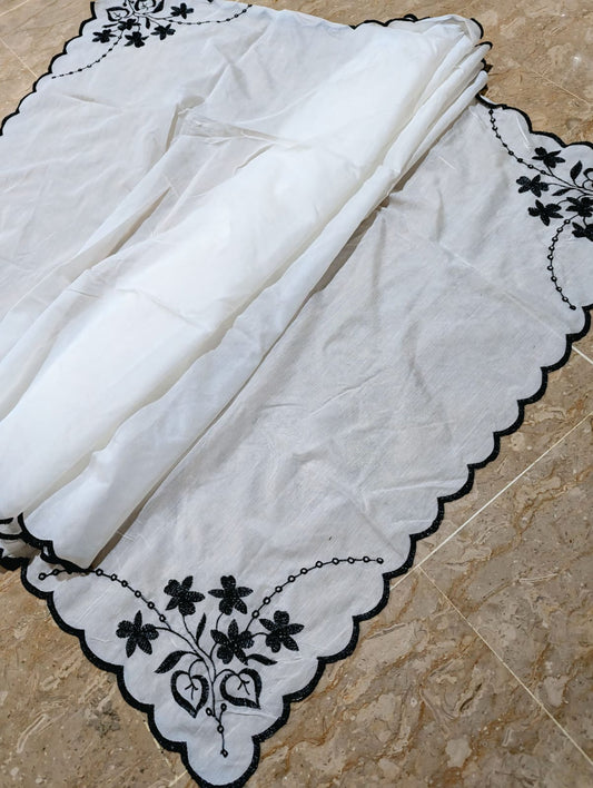White Voile Lawn 4-Sided Scallop Dupatta with Black Embroidery – Dyeable