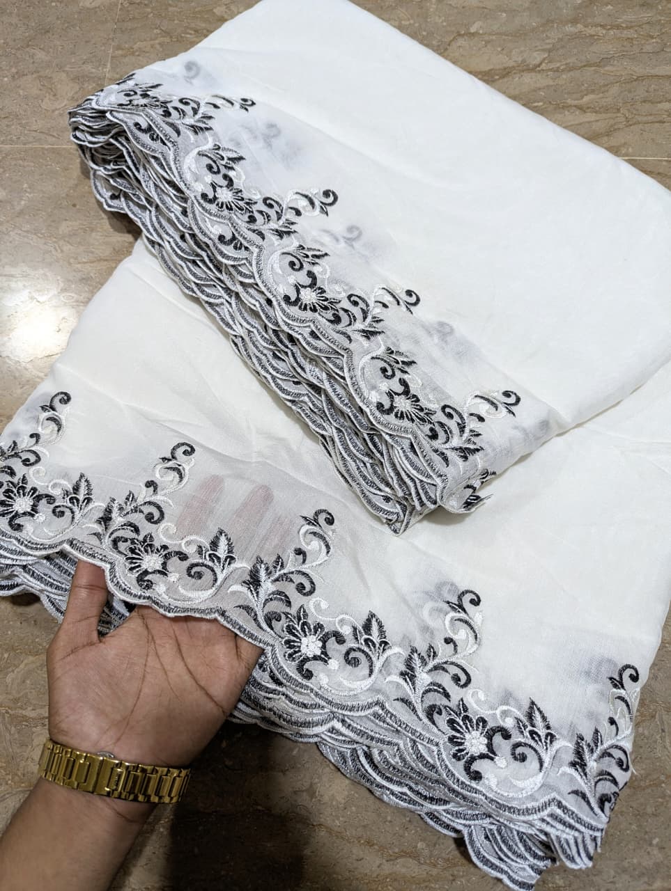 White Voile Lawn Scallop Dupatta with White & Black Two-Tone Embroidery – Dyeable