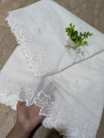 White Self-Lining Voile Lawn Scallop Dupatta with White Viscose Embroidery – Dyeable