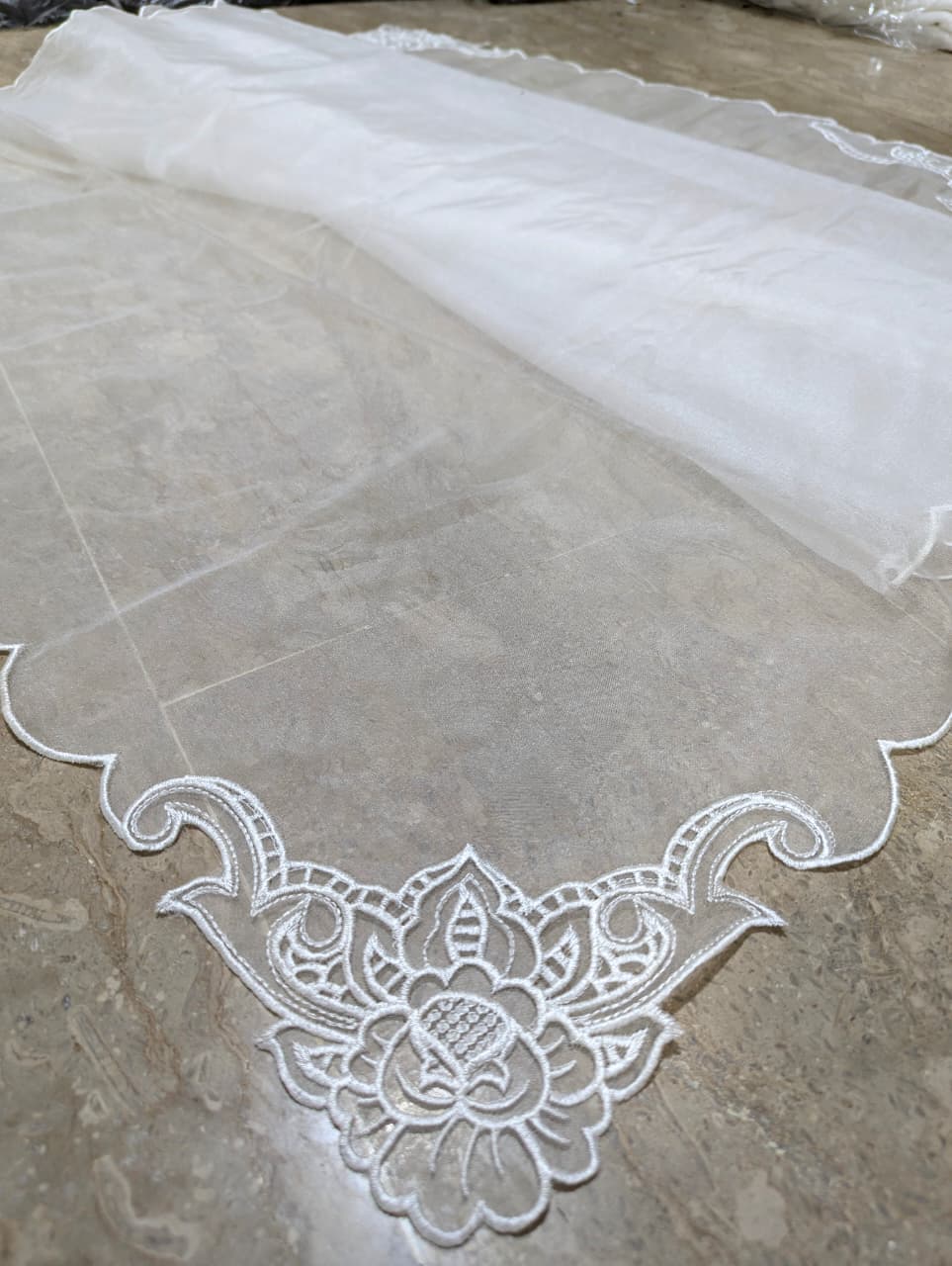 New White Organza 4-Sided Scallop Dupatta with Dyeable White Viscose Embroidery