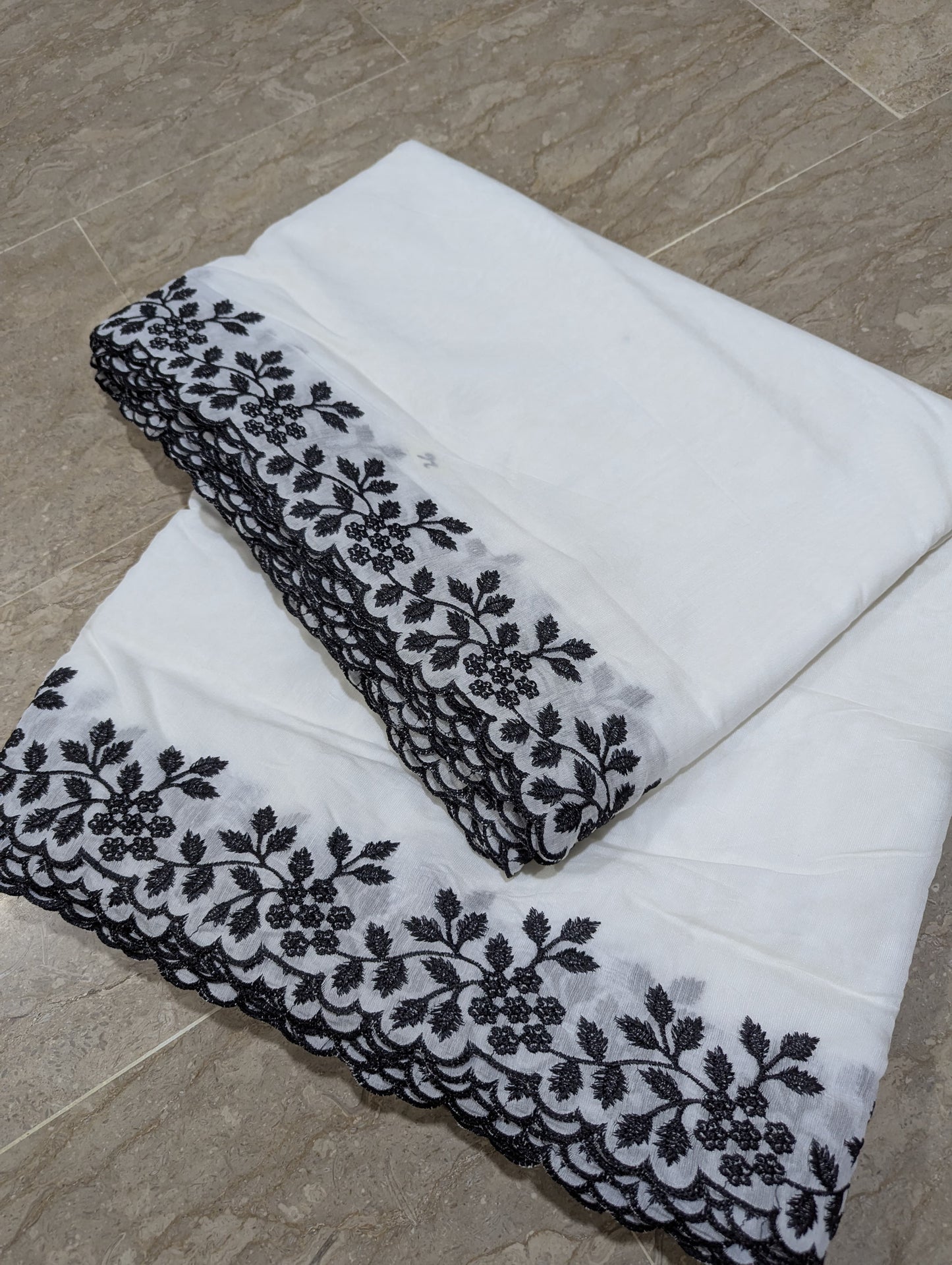 Voile Lawn Scalloped Dupatta with Black Embroidery – Badar and Sons #175