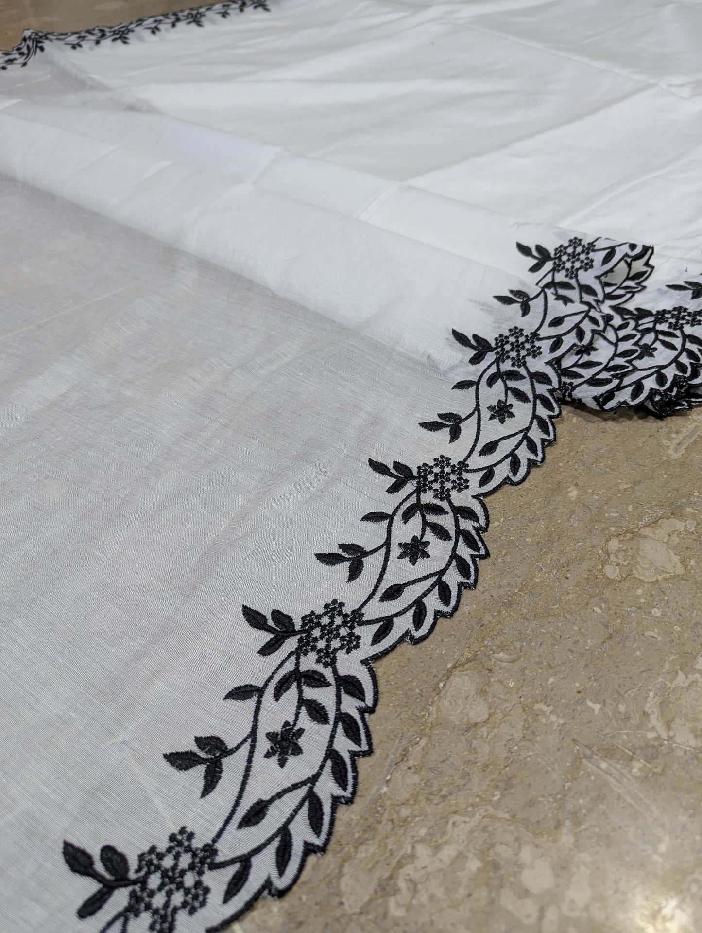 Voile Lawn Scalloped Dupatta with Black Embroidery