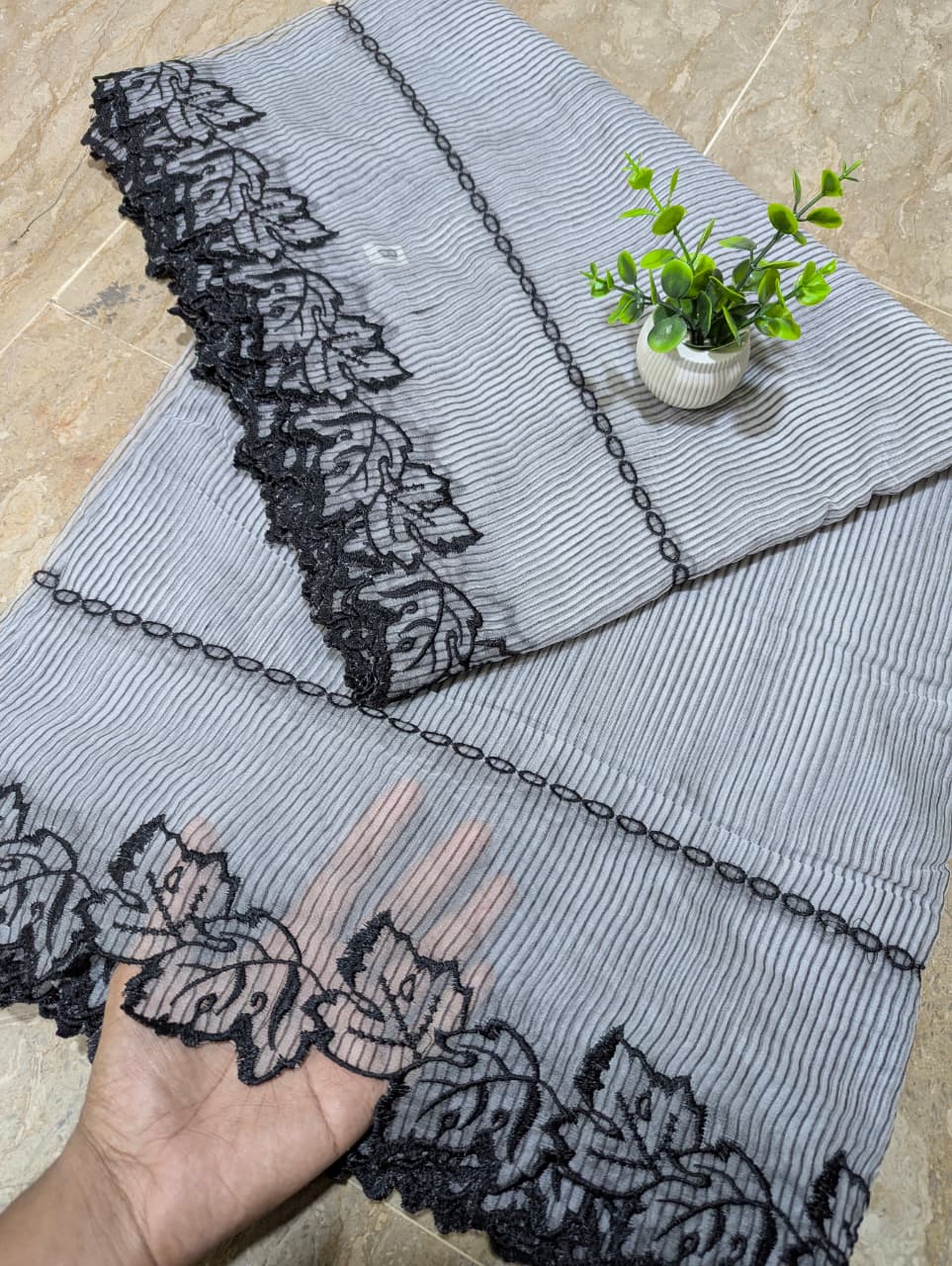 Dyeable White Black Self Lining Organza Scallop Dupatta with Black Embroidery