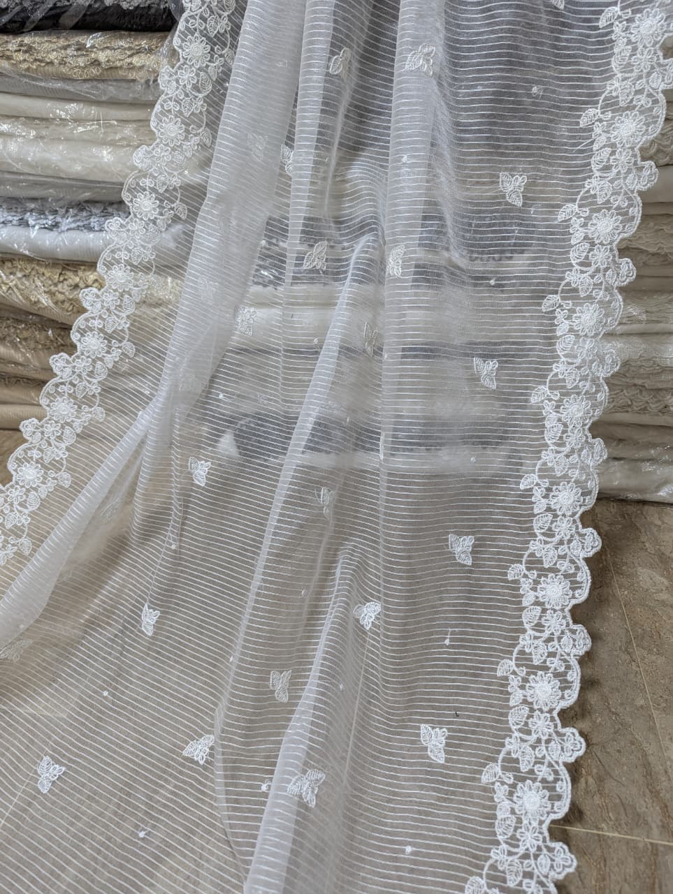 White Organza Scallop Dupatta with Self Lining & White Viscose Embroidery – Dyeable