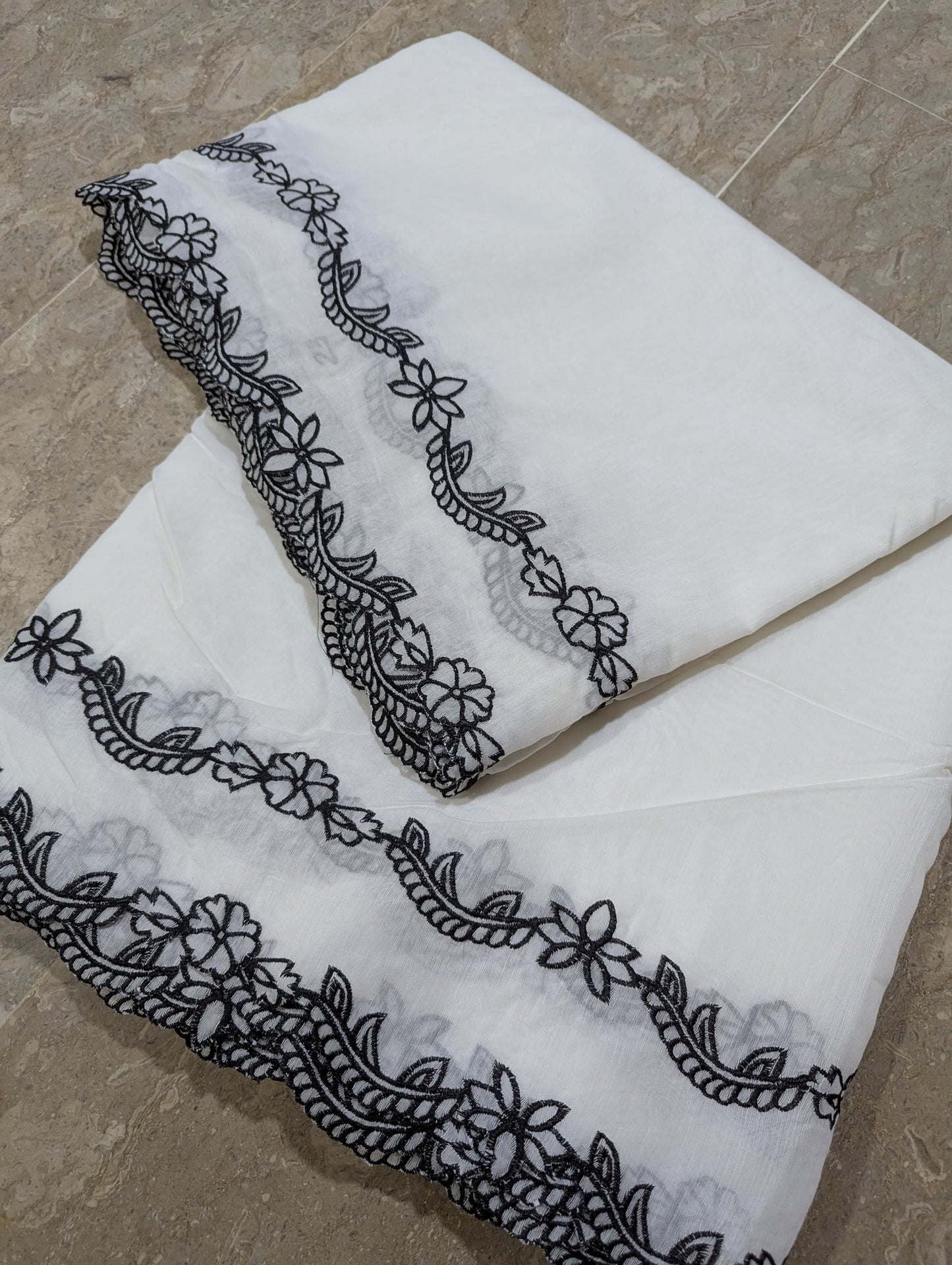 Voile Lawn Scalloped Dupatta with Black Embroidery