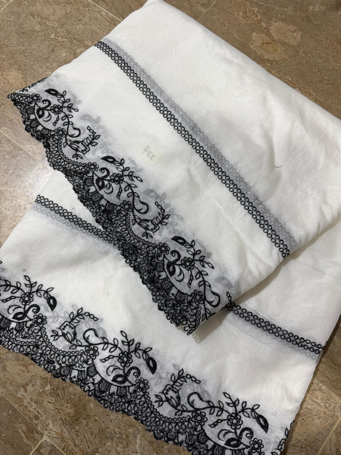 Dyeable White Voile Lawn Scallop Dupatta with Black Embroidery