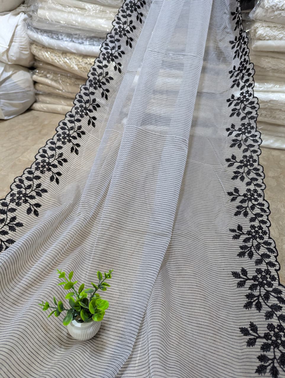 Dyeable White Black Self Lining Organza Scallop Dupatta with Black Embroidery