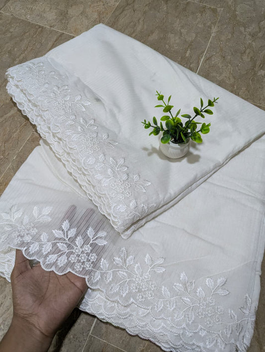 White Self-Lining Voile Lawn Scallop Dupatta with White Viscose Embroidery – Dyeable