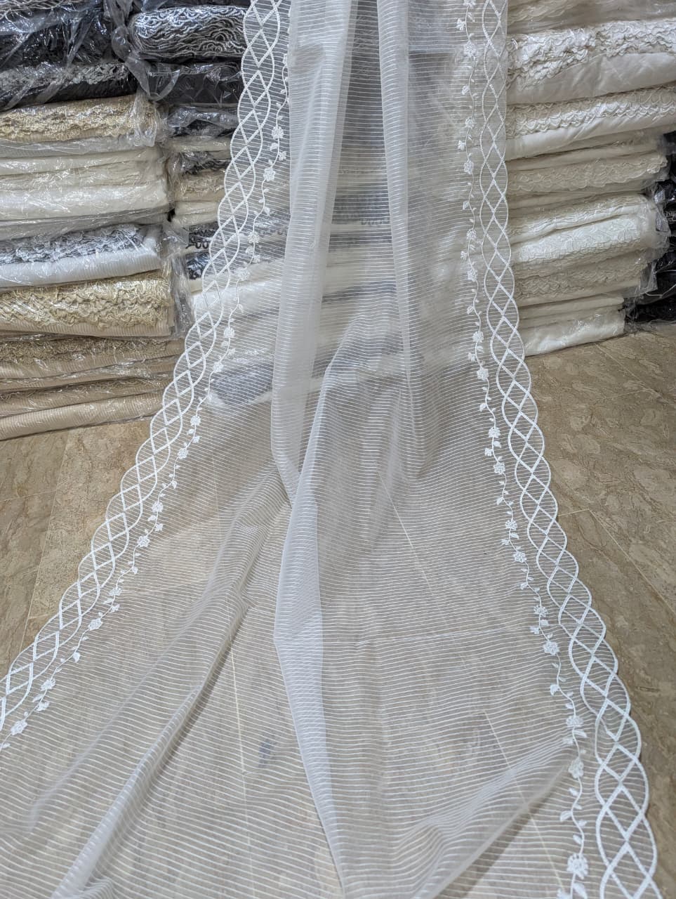 White Organza Scallop Dupatta with Self Lining & White Viscose Embroidery – Dyeable