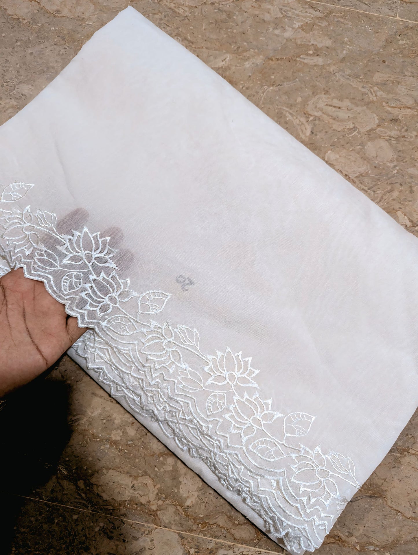 White Voile Lawn Scallop Dupatta with White Viscose Embroidery – Dyeable