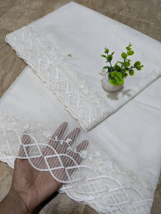 White Organza Scallop Dupatta with Self Lining & White Viscose Embroidery – Dyeable