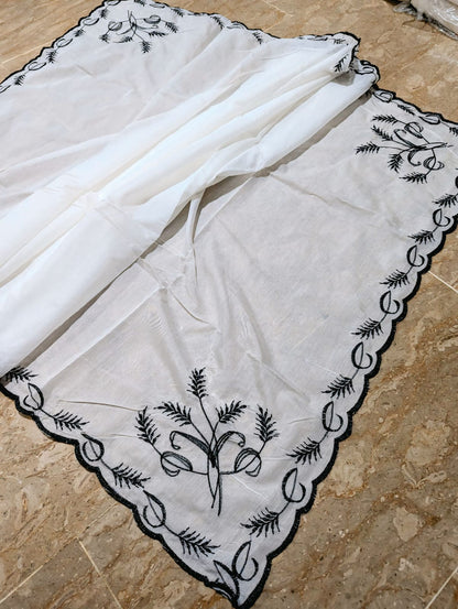 White Voile Lawn 4-Sided Scallop Dupatta with Black Embroidery – Dyeable